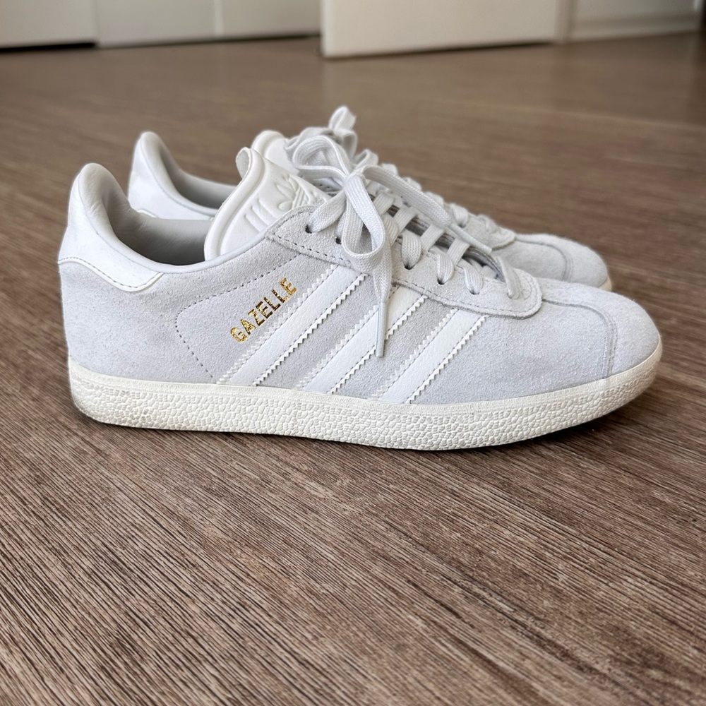 Adidas Gazelle women sneakers